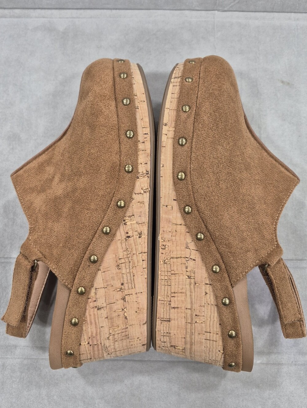Corkys Make Em Blush clogs women's 7 brown faux suede Studs cork edge cushion - Picture 8 of 12
